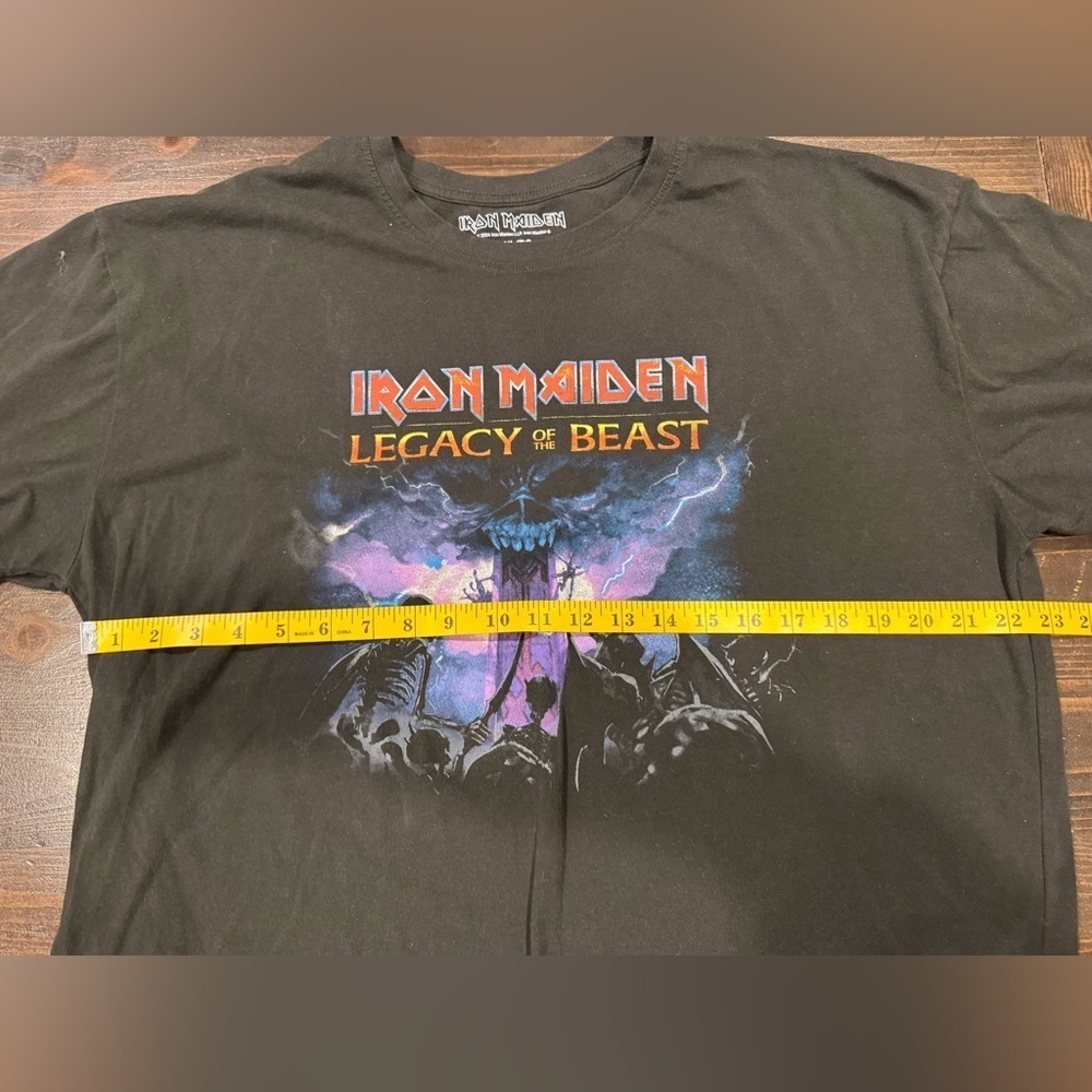 Iron Maiden Legacy of The Beast Official T-Shirt - Picture 5 of 6